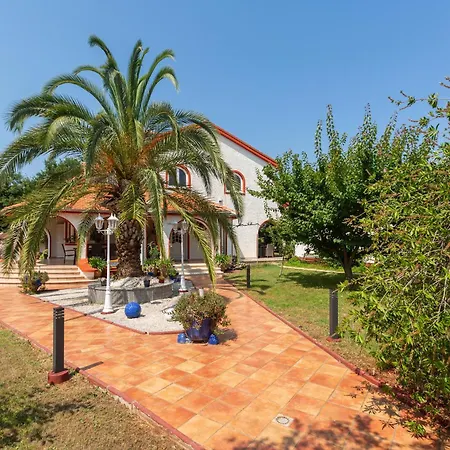 Anna With Pool By * Poreč