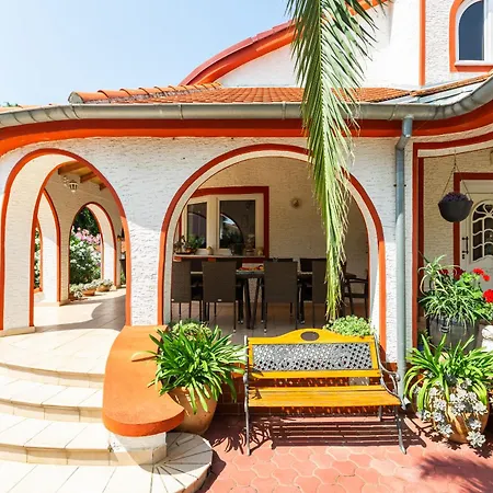 Villa Anna With Pool By *